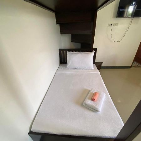 Ma Lourdes' Inn Palompon エクステリア 写真