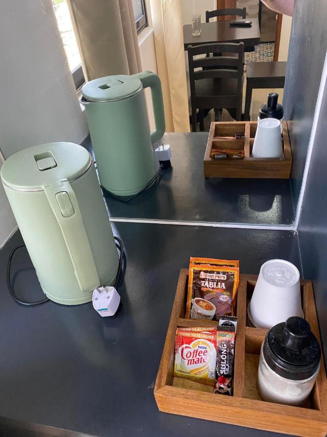 Ma Lourdes' Inn Palompon エクステリア 写真